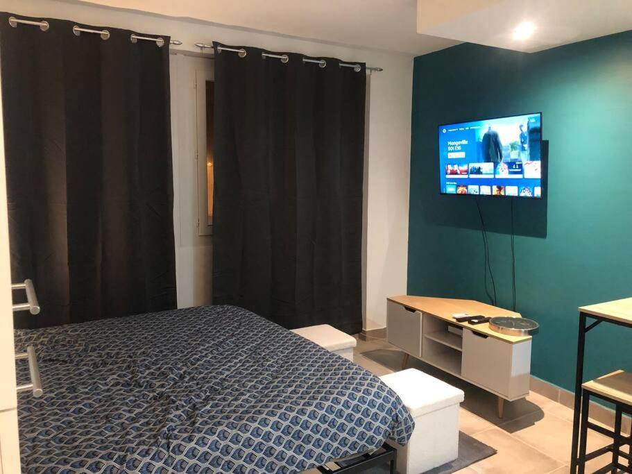 Studio Confortable Avec Balcon Вилньов-сюр-Ло Екстериор снимка